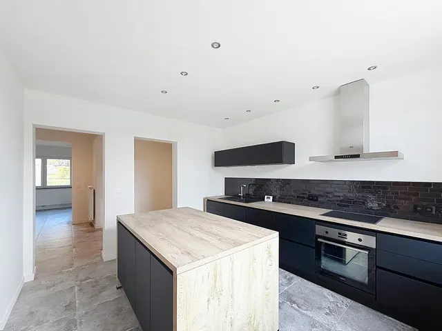 Huis te huur in Ambresin – 1/10