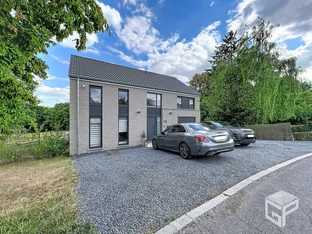 Maison à louer à Lobbes – 1/10
