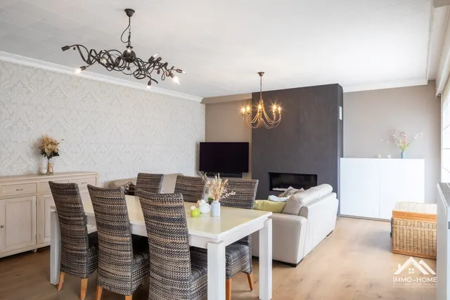 Huis te koop in Wachtebeke – 1/10