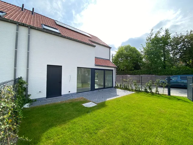 Stadswoning te koop in Oost-Vleteren – 1/10