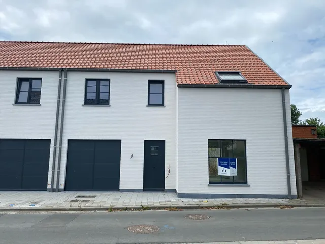 Huis for sale in Oost-Vleteren – 1/10