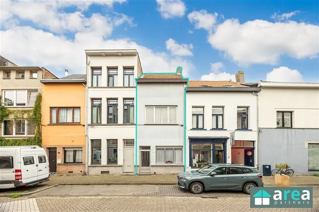 Huis te koop in Borgerhout – 1/10