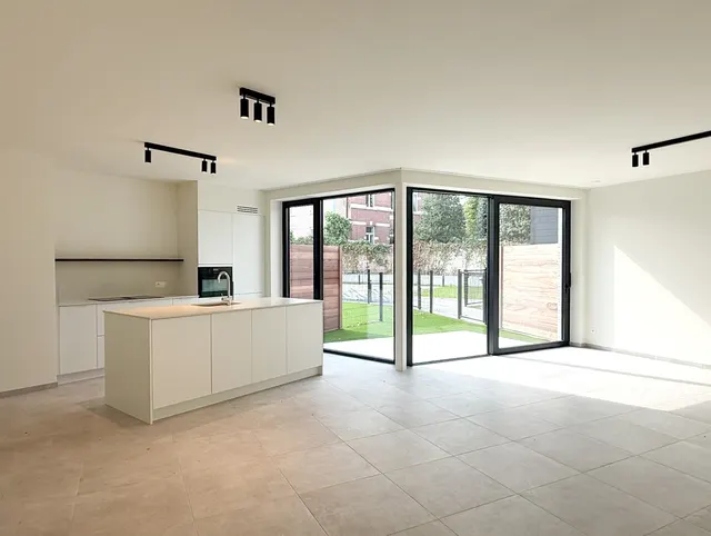Appartement te huur in Beveren-Kruibeke-Zwijndrecht – 1/10