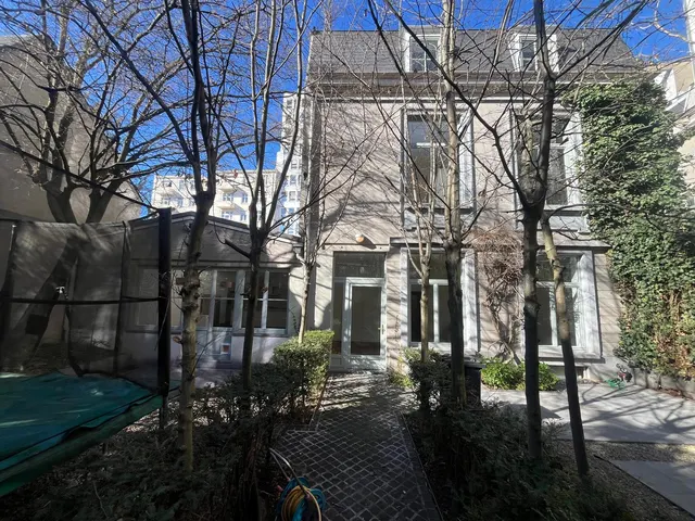 Huis te koop in Ixelles – 1/10