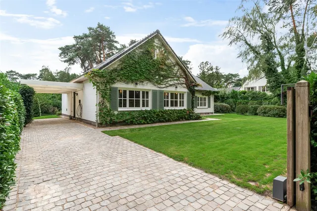 Maison à vendre à Brasschaat – 1/10