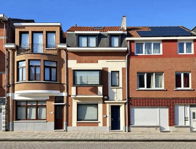 Huis te koop in Molenbeek-Saint-Jean – 1/10