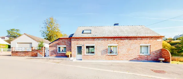 Maison à vendre à Froidchapelle – 1/10