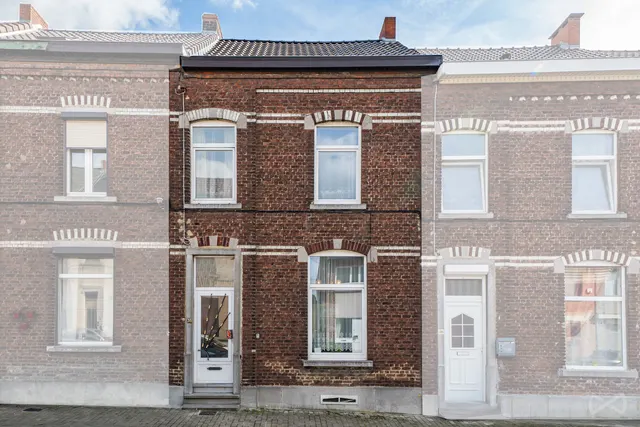 Maison à vendre à Manage – 1/10