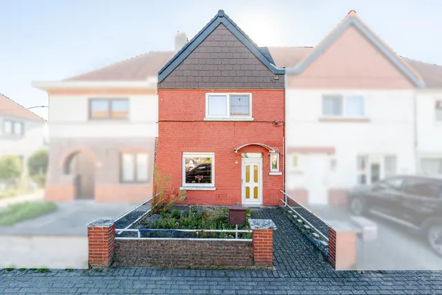 Eengezinswoning à vendre à Sint-Pieters-Leeuw – 1/10