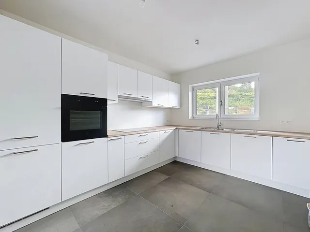 Huis te koop in Seraing – 1/10