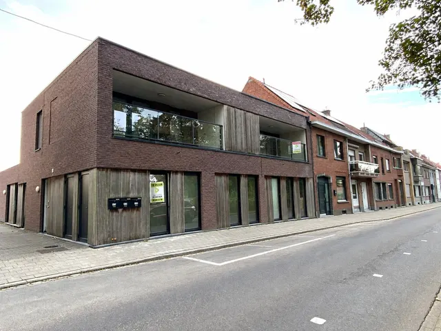 Appartement te huur in Roeselare – 1/9