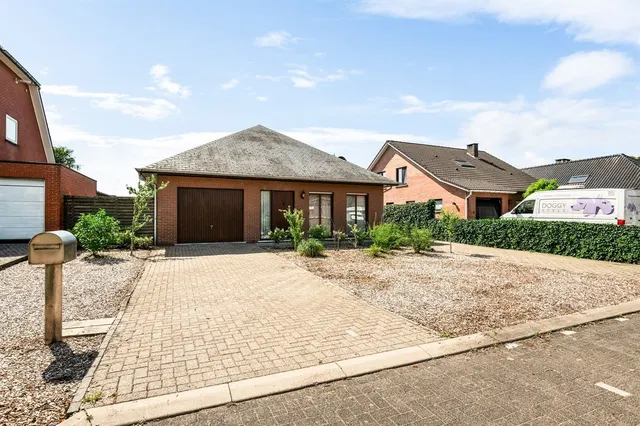 Maison à vendre à Vosselaar – 1/10