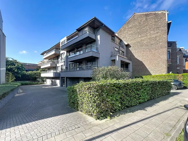 Appartement te koop in Ganshoren – 1/10