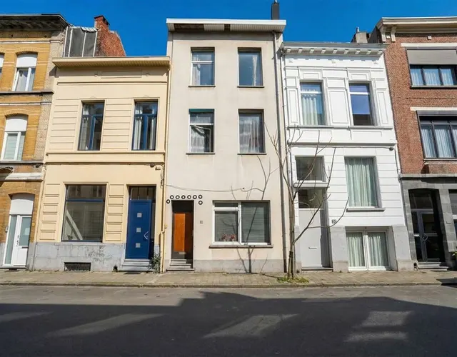 Huis te koop in Antwerpen – 1/10