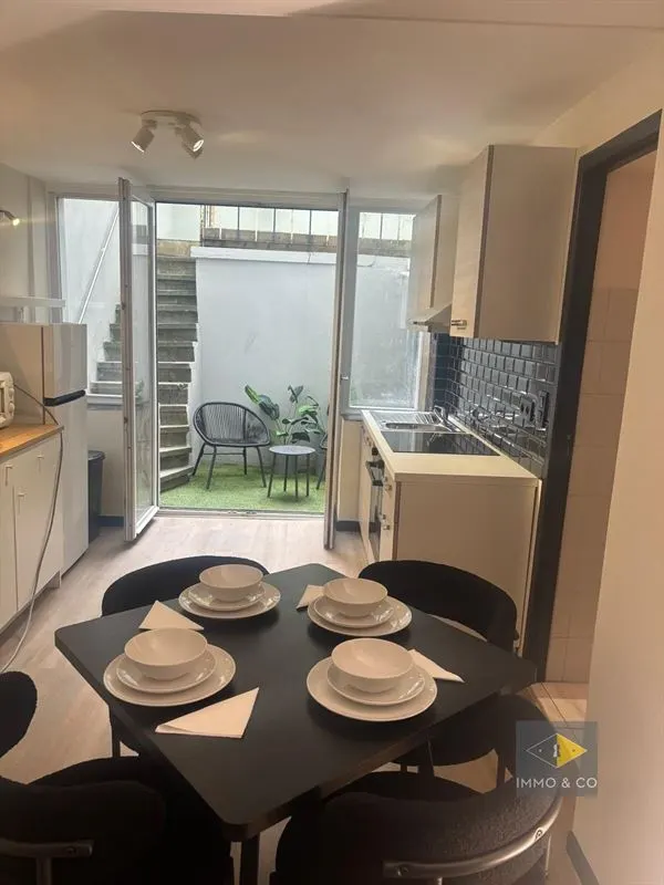 Appartement te huur in Bruxelles – 1/9