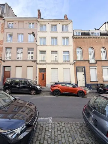 House for sale in Schaerbeek – 1/10