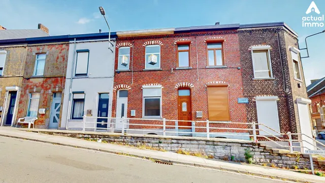 Maison à vendre à La Louvière – 1/10