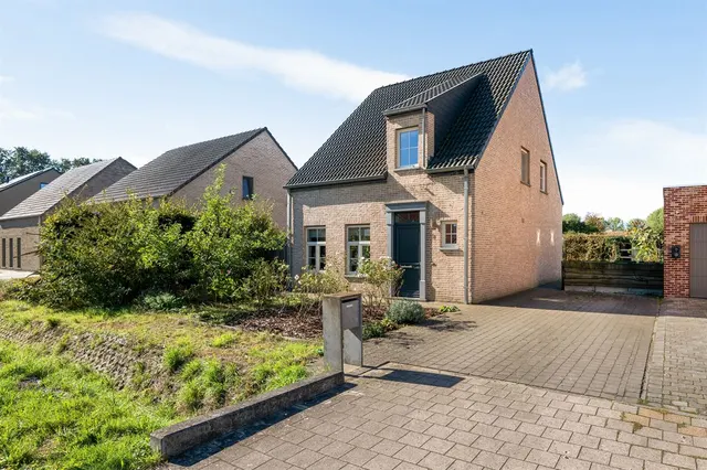 Maison à vendre à Ranst – 1/10