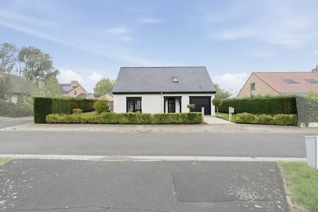 Huis à vendre à Ieper – 1/10