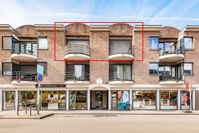 Appartement te koop in Wilrijk – 1/10