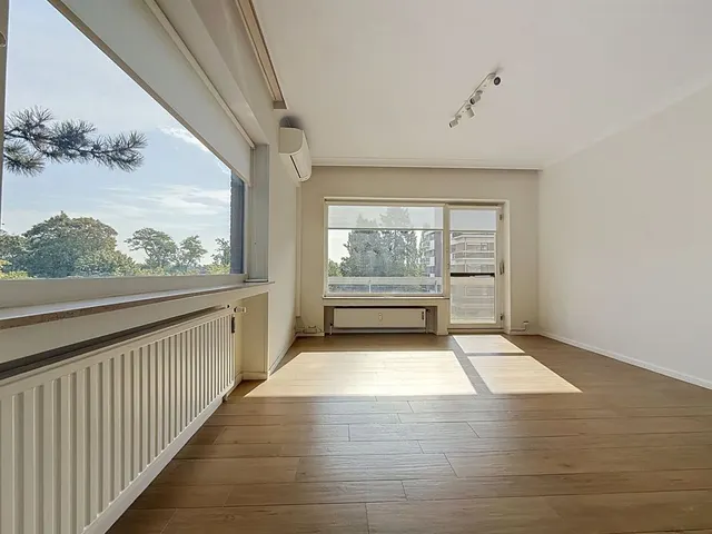 Apartment for sale in Ixelles – 1/10