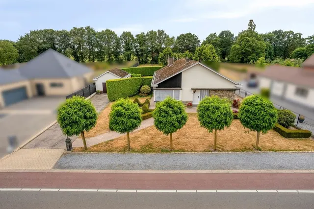 Huis te koop in Oudsbergen – 1/10