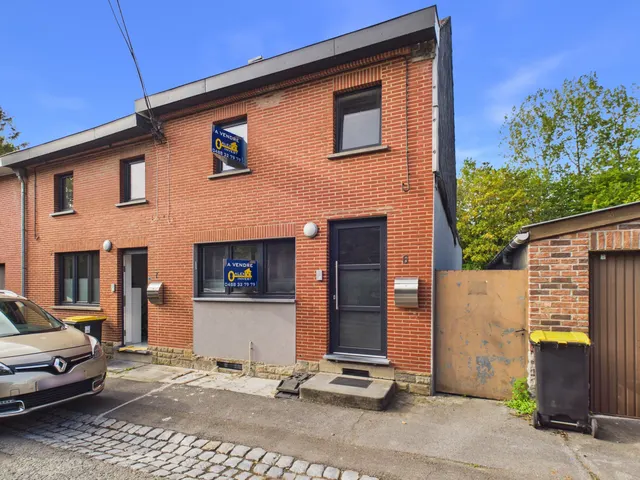 Huis te koop in Écaussinnes – 1/10