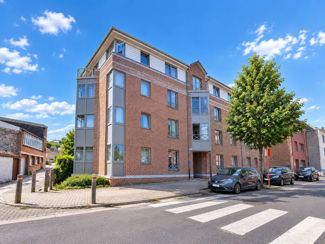 Appartement te huur in Braine-l'Alleud – 1/10