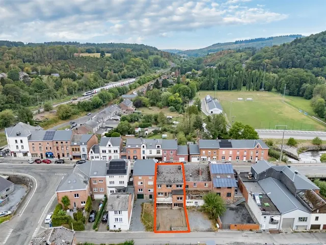 Huis te koop in Forrières – 1/10