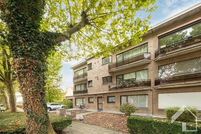 Appartement à vendre à Brasschaat – 1/10