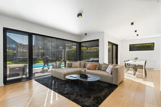 Huis te koop in Stekene – 1/10
