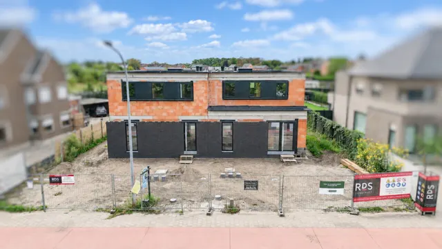 Huis te koop in Puurs – 1/10