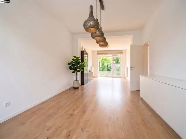 Appartement te koop in Saint-Josse-Ten-Noode – 1/10