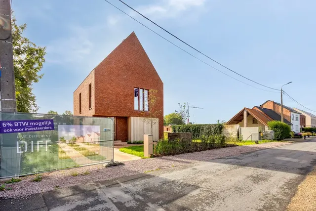 Huis te koop in Kapelle-op-den-Bos – 1/10