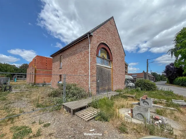 Maison à vendre à Péronnes-Lez-Antoing – 1/10