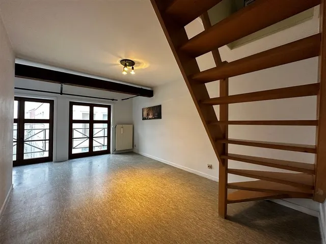 Appartement te huur in Tournai – 1/8