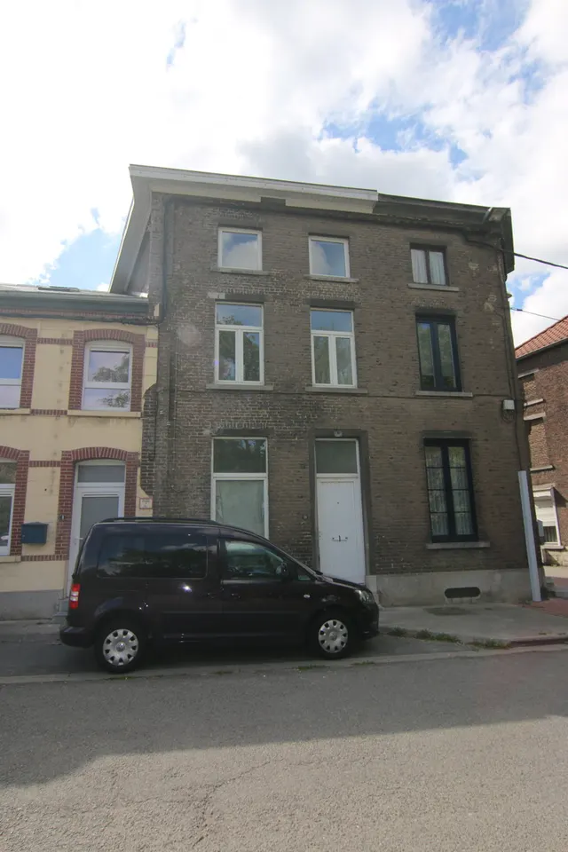 House for sale in Châtelet Bouffioulx – 1/10