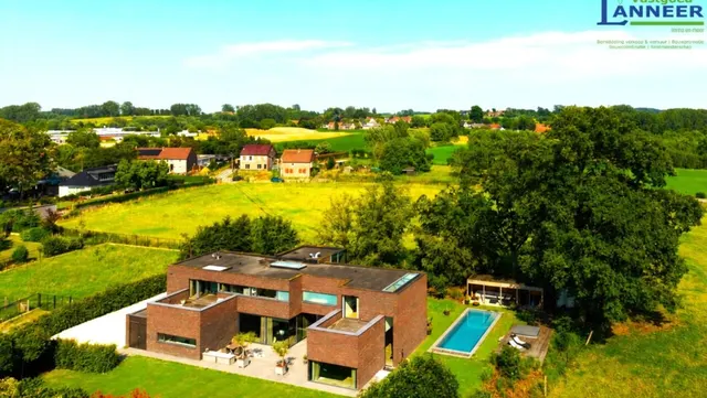Villa te koop in Herne – 1/10