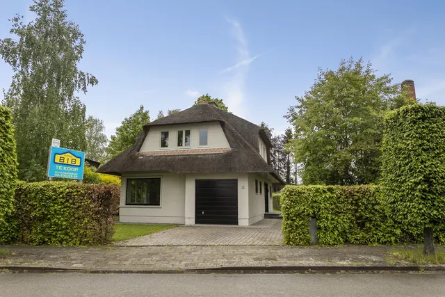 Villa à vendre à Hove – 1/10