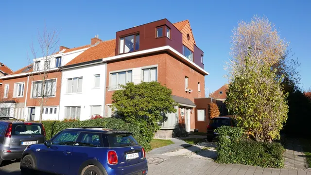 House for sale in Edegem – 1/10