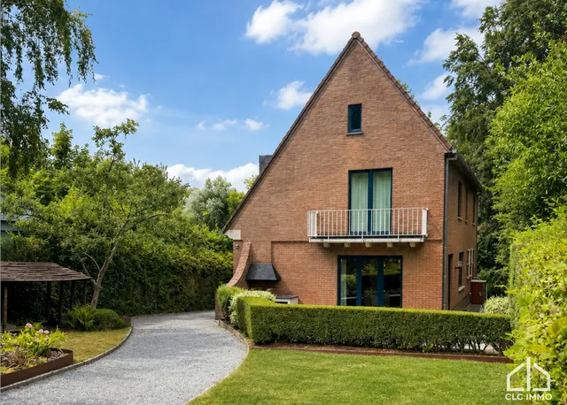 Maison à vendre à Uccle – 1/3