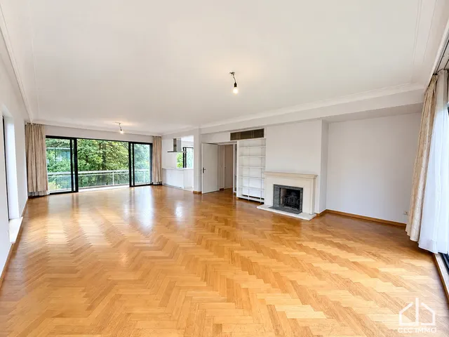 Appartement à louer à Uccle – 1/3