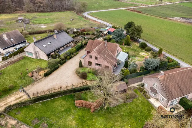Villa te koop in Lembeke – 1/10