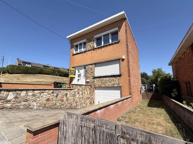 Huis te koop in Grâce-Hollogne – 1/10