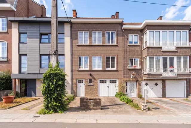 Maison unifamiliale à vendre à Mont sur Marchienne – 1/9