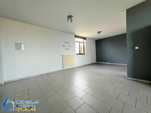 Appartement à louer à Courcelles – 1/8