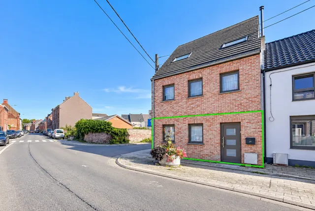 Appartement à louer à Le R – 1/8