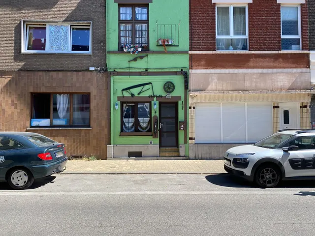 Huis te koop in Charleroi Jumet – 1/9