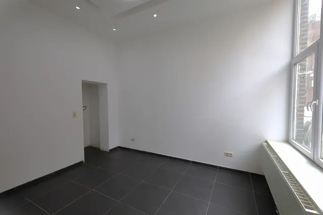 Huis te koop in Charleroi – 1/9