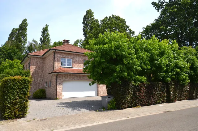 Villa à vendre à Lier – 1/10